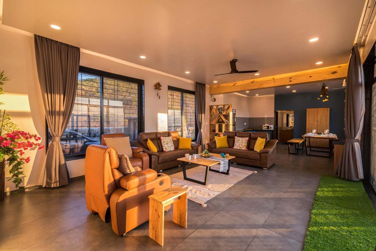 Eyes On The Lake By Stayvista - A Hillside Villa With A Captivating View Of The River Pune Zewnętrze zdjęcie