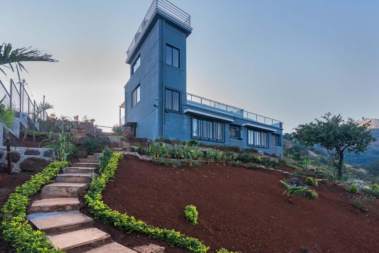 Eyes On The Lake By Stayvista - A Hillside Villa With A Captivating View Of The River Pune Zewnętrze zdjęcie